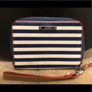 Stella and Dot tech wallet